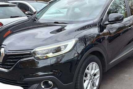 Renault Kadjar 90.700 km 11.999 € München 81245