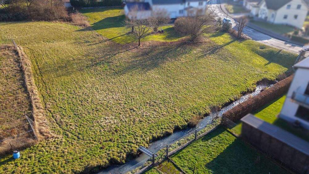 Grundstück Leuterod - 73.000&euro; | Angebot:24700109