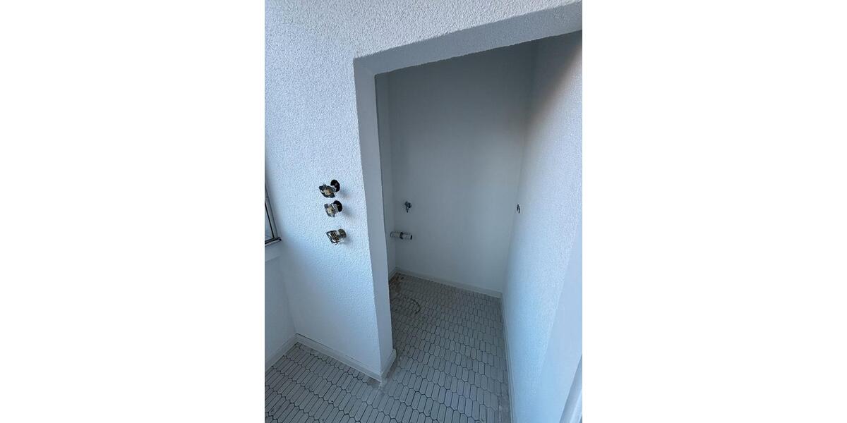 Erdgeschoßwohnung Schiffweiler - 2 Zimmer, 51 m&sup2;, 600&euro; | Angebot:26147370