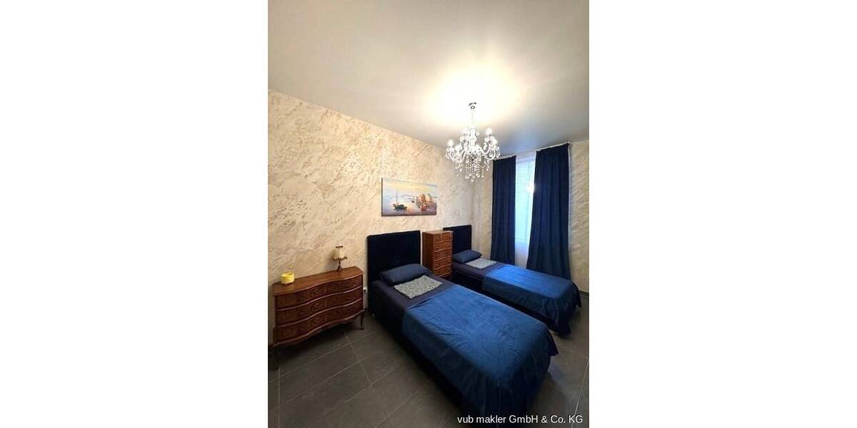 Mehrfamilienhaus, Wohnhaus Plauen Südvorstadt - 1 Zimmer, 450 m&sup2;, 580.000&euro; | Angebot:26931065