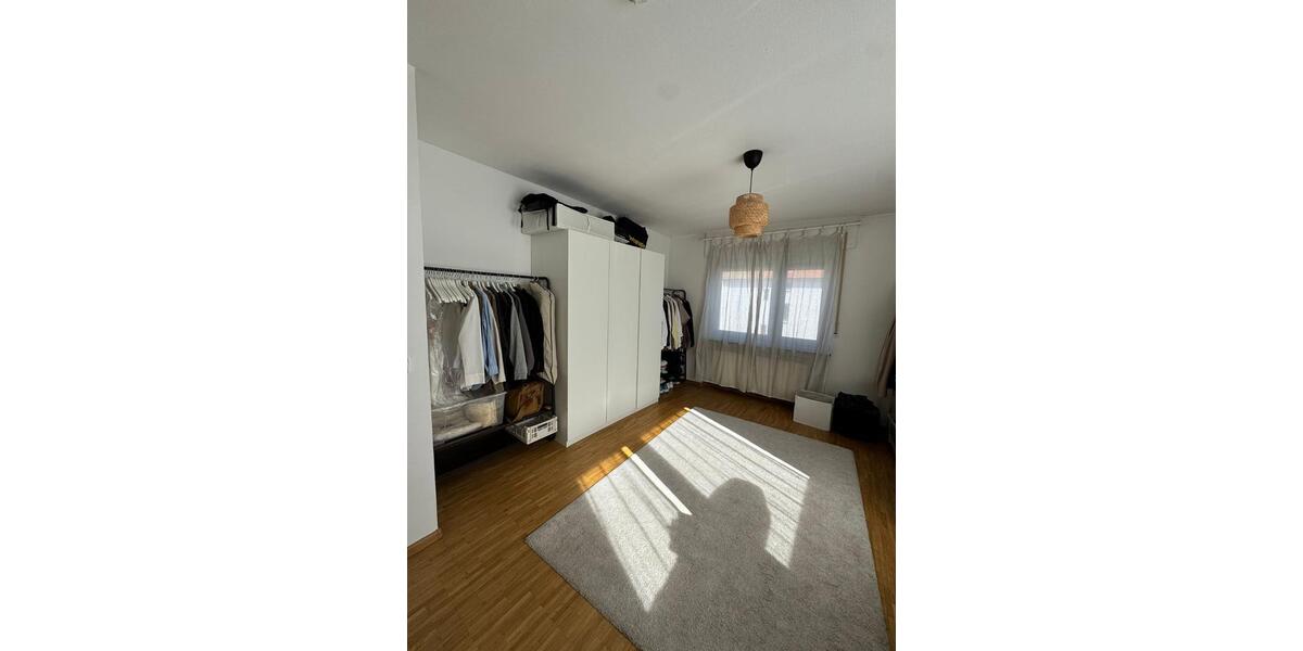 Etagenwohnung Emmendingen - 4 Zimmer, 100 m&sup2;, 1.100&euro; | Angebot:26366225