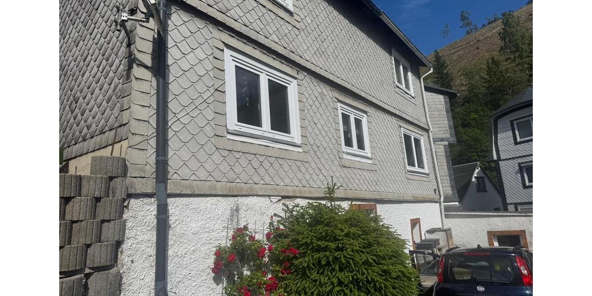 Einfamilienhaus Neuhaus am Rennweg - 7 Zimmer, 280 m&sup2;, 33.000&euro; | Angebot:26321161