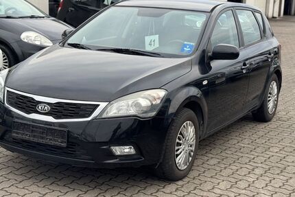 Kia ceed / Ceed 147.696 km 3.299 &euro; Neustadt 31535