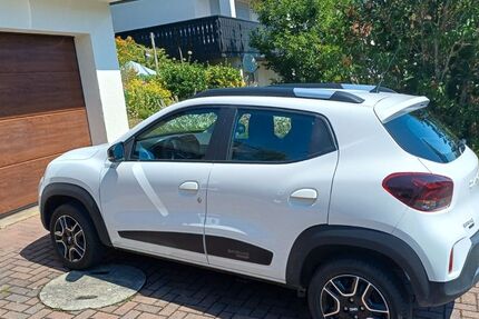 Dacia Spring 11.800 km 11.700 &euro; Lichtenfels 96215