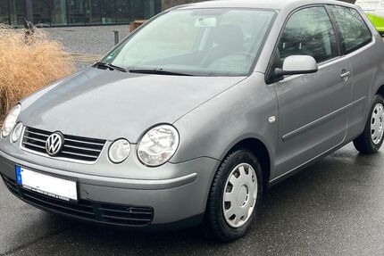 VW Polo 178.000 km 2.300 &euro; Bielefeld 33649