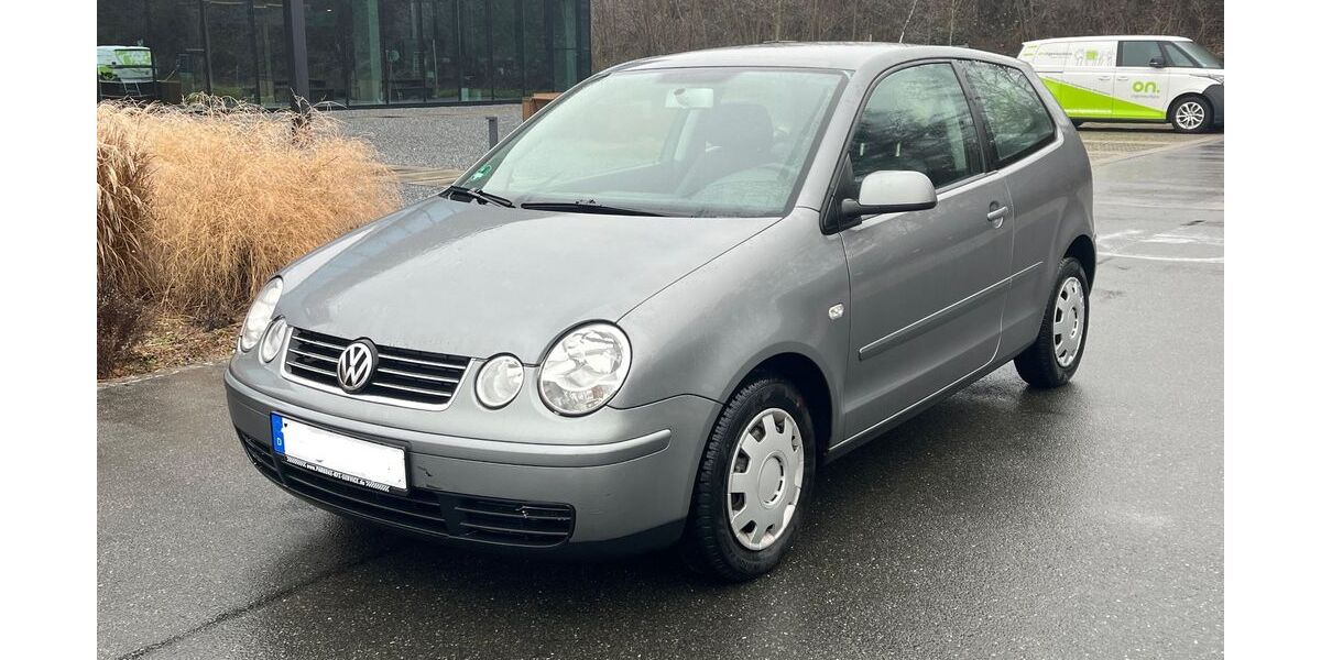 VW Polo 178.000 km 2.300 &euro; Bielefeld 33649