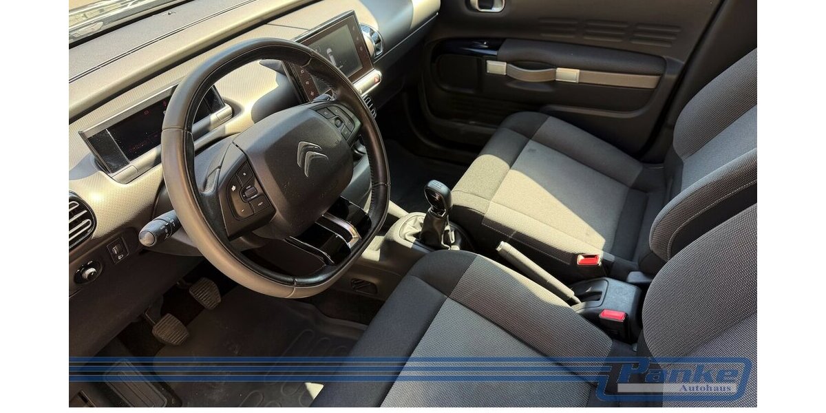 Citroen C4 Cactus Business 1.2*SHZ*NAV*USB*Kamera*LED* 105.469 km 6.480 &euro; Berlin 13187