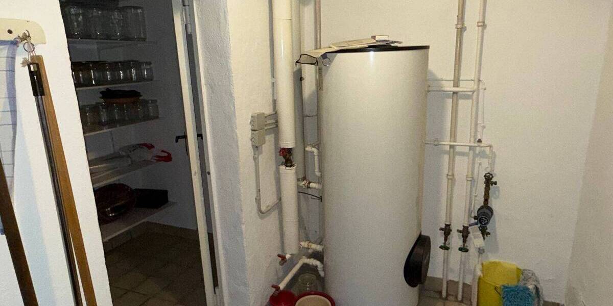 Bauernhaus, Landhaus Riepsdorf - 5 Zimmer, 250 m&sup2;, 279.000&euro; | Angebot:26306243