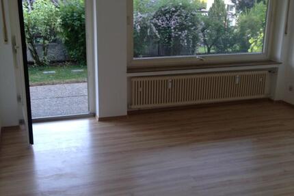 2 Zimmerwohnung , Küche Bad