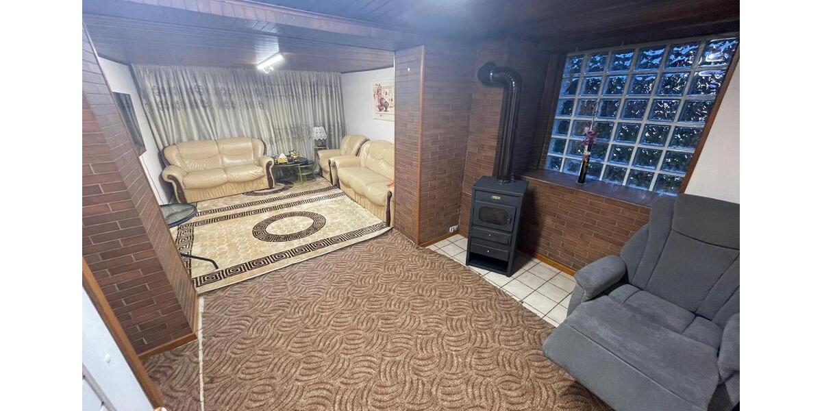 Einfamilienhaus Losheim am See - 6 Zimmer, 120 m&sup2;, 95.000&euro; | Angebot:27135157