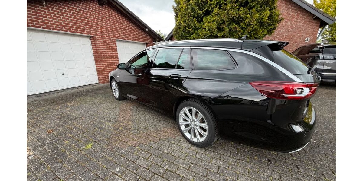 Opel Insignia 99.000 km 17.200 &euro; Warstein 59581