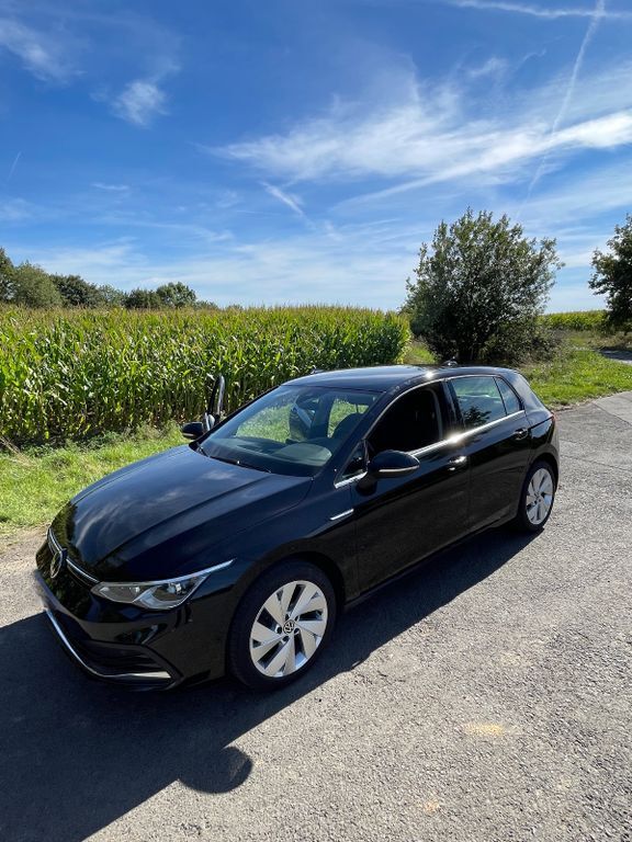 VW Golf 88.000 km 17.000 € Bad Zwesten 34596