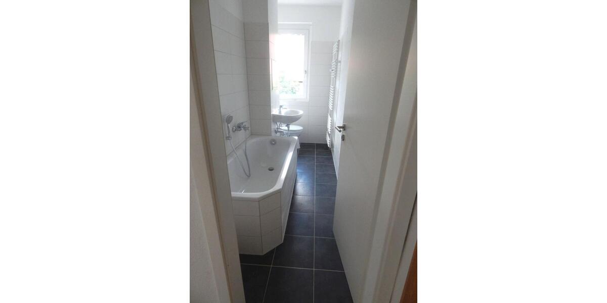 Etagenwohnung Bad Langensalza - 2 Zimmer, 48 m&sup2;, 57.000&euro; | Angebot:26234011