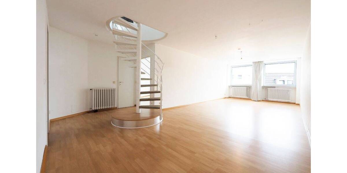 Etagenwohnung Saarbrücken St Johann - 3 Zimmer, 80 m&sup2;, 750&euro; | Angebot:26867085