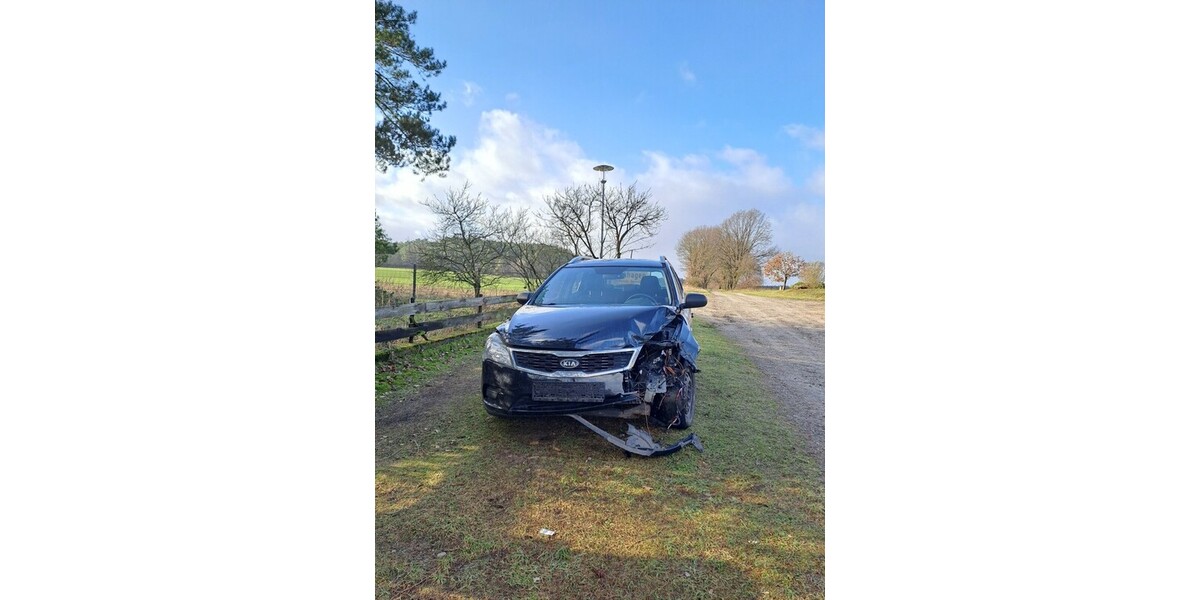 Kia Ceed 165.000 km 2.250 &euro; Barnstedt 21406