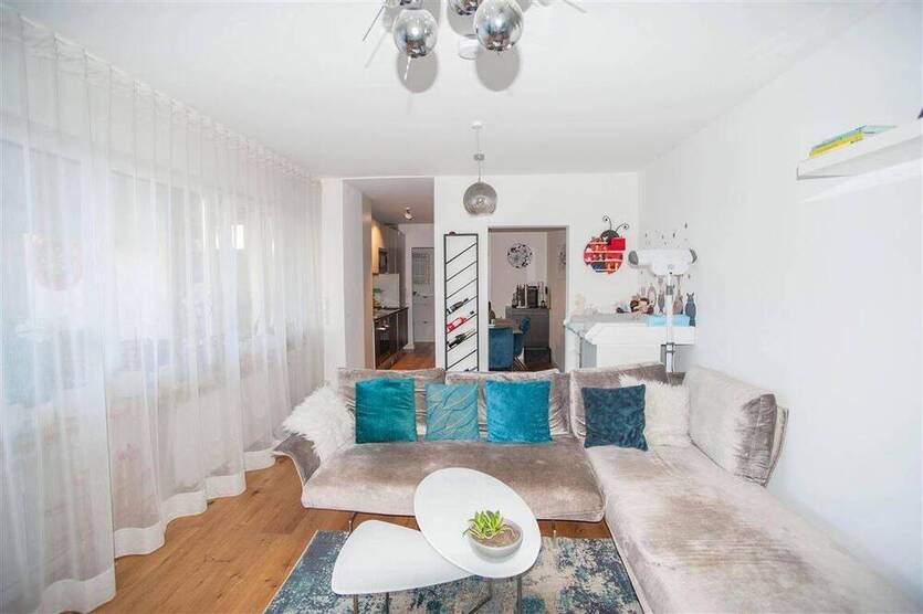 Hochwertig modernisierte GartenWohnung mit Terrasse & TG-Stellplatz