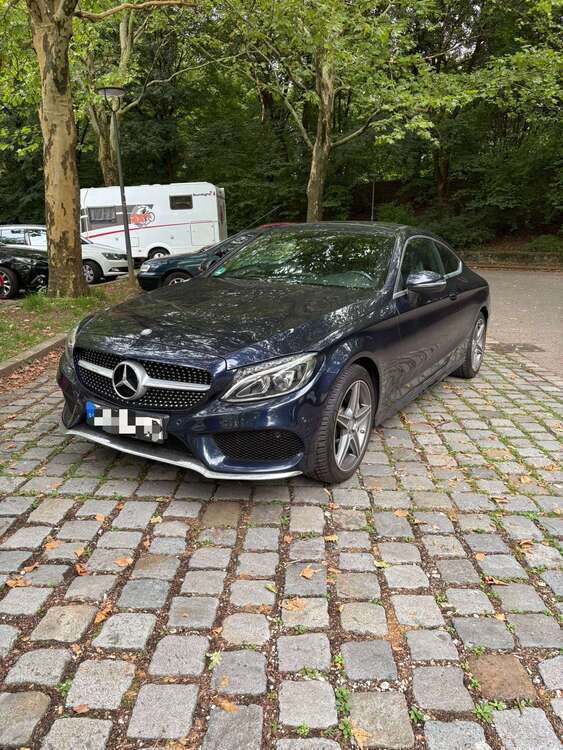 Mercedes-Benz C 250 93.893 km 25.500 € München 81377