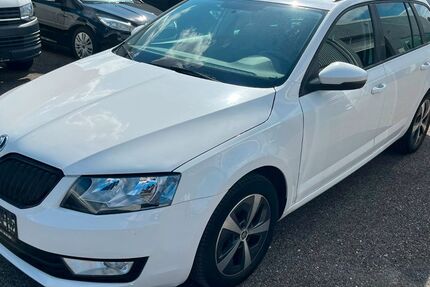 Skoda Octavia 124.000 km 8.990 &euro; Linkenheim-Hochstetten 76351