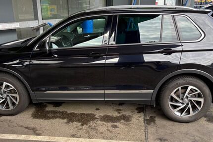 VW Tiguan 165.000 km 15.600 &euro; Süßen 73079