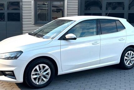 Skoda Fabia 15.738 km 16.900 &euro; Birgel 54587