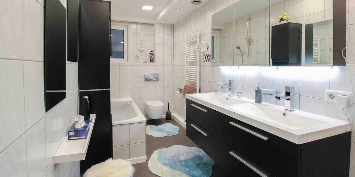 Mehrfamilienhaus, Wohnhaus Pfaffenhofen an der Ilm Pfaffenhofen a d Ilm - 6 Zimmer, 370 m&sup2;, 925.000&euro; | Angebot:25999306