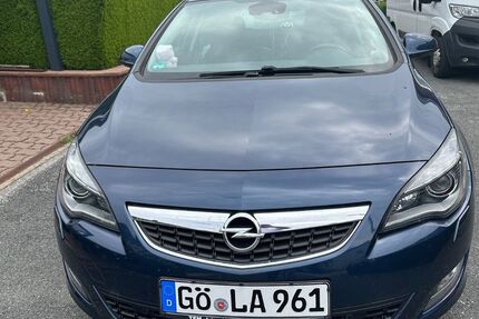 Opel Astra 64.000 km 5.900 &euro; Osterode am Harz 37520