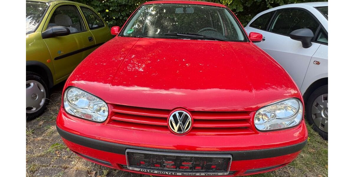 VW Golf 123.000 km 1.950 &euro; Mönchengladbach 41069