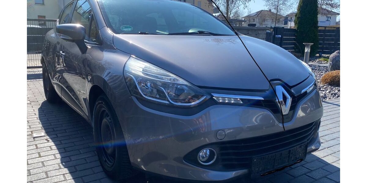 Renault Clio 127.600 km 5.500 &euro; Berlin 12305
