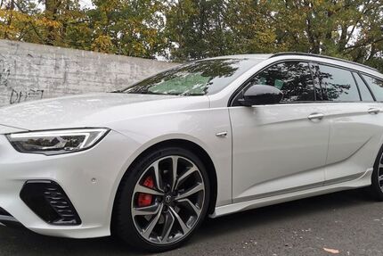 Opel Insignia 103.300 km 23.800 &euro; Essen 45329