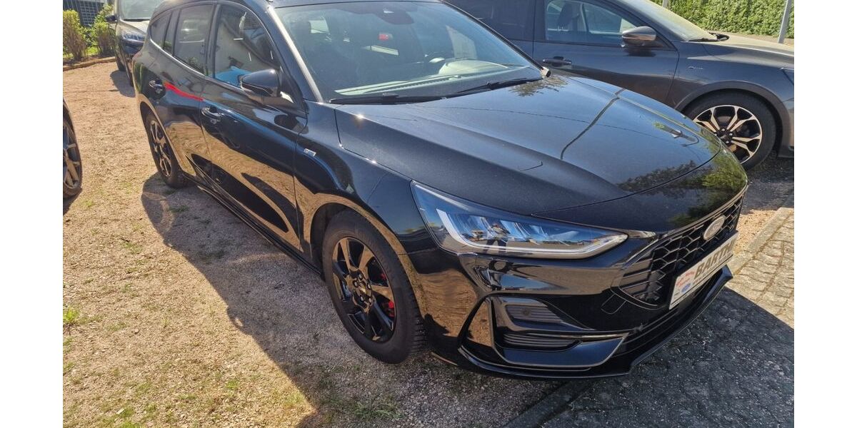 Ford Focus 35.625 km 23.290 &euro; Merzig / Weiskirchen 66663