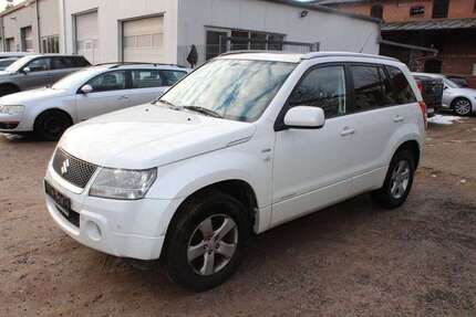 Suzuki Grand Vitara 159.000 km 3.800 &euro; Parey 39317