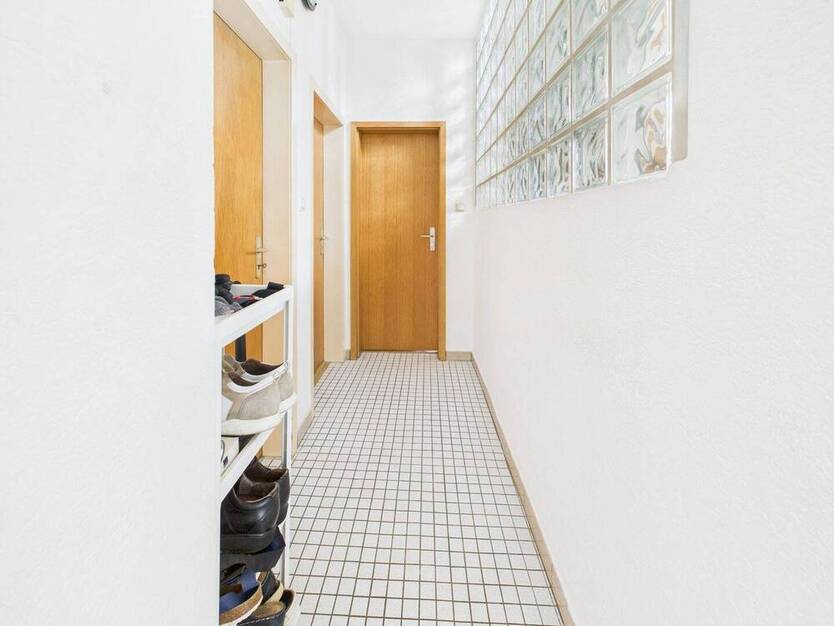 Zweifamilienhaus mit flexibler Raumaufteilung im beliebten Weilerswist!