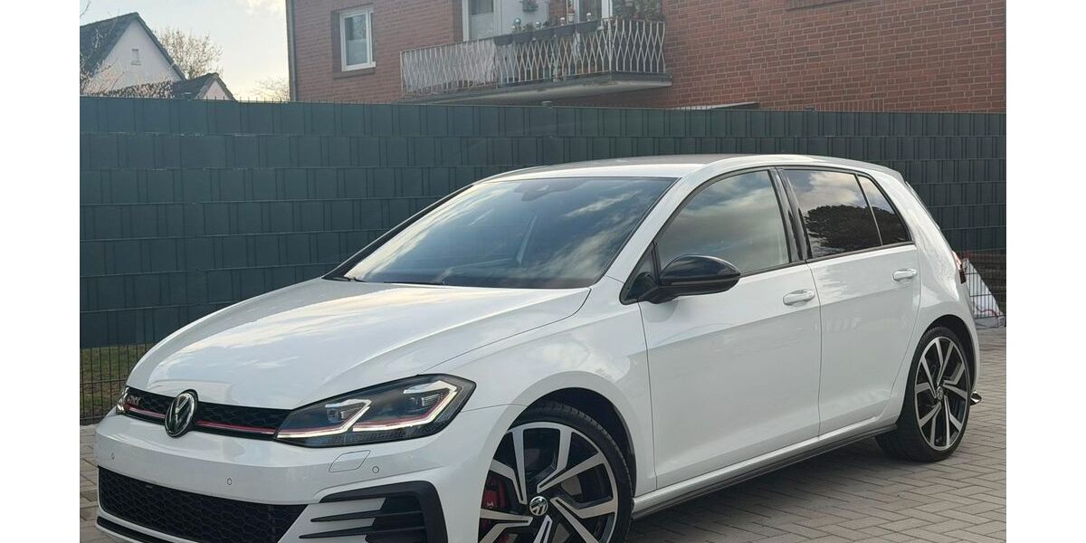 VW Golf 143.000 km 18.990 &euro; Achim 28832