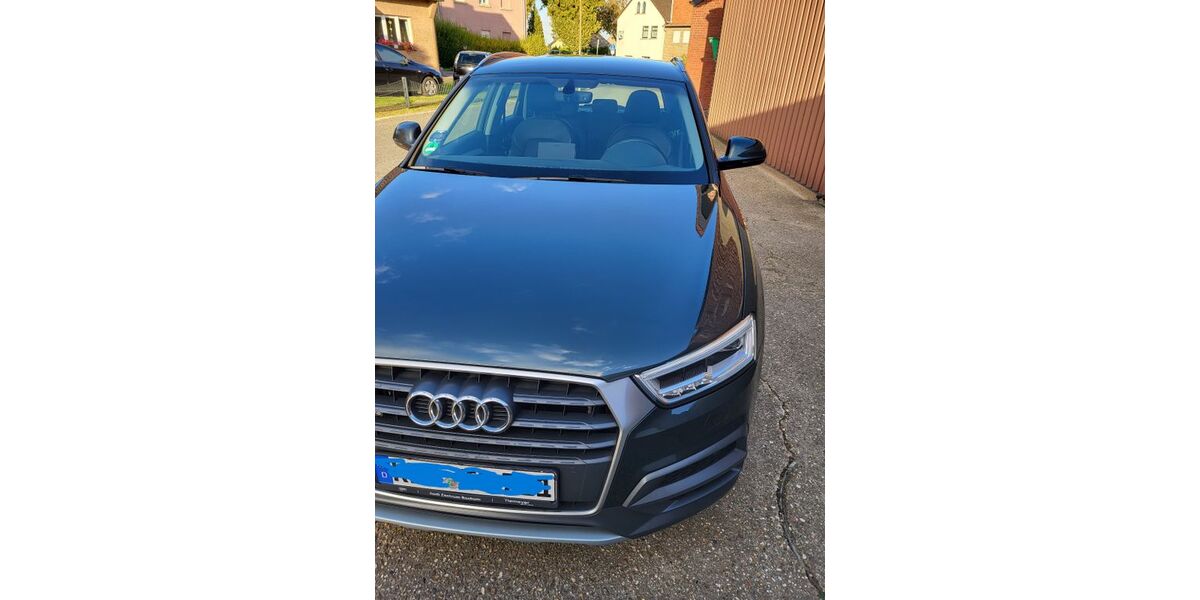 Audi Q3 236.645 km 12.900 &euro; Straelen 47638