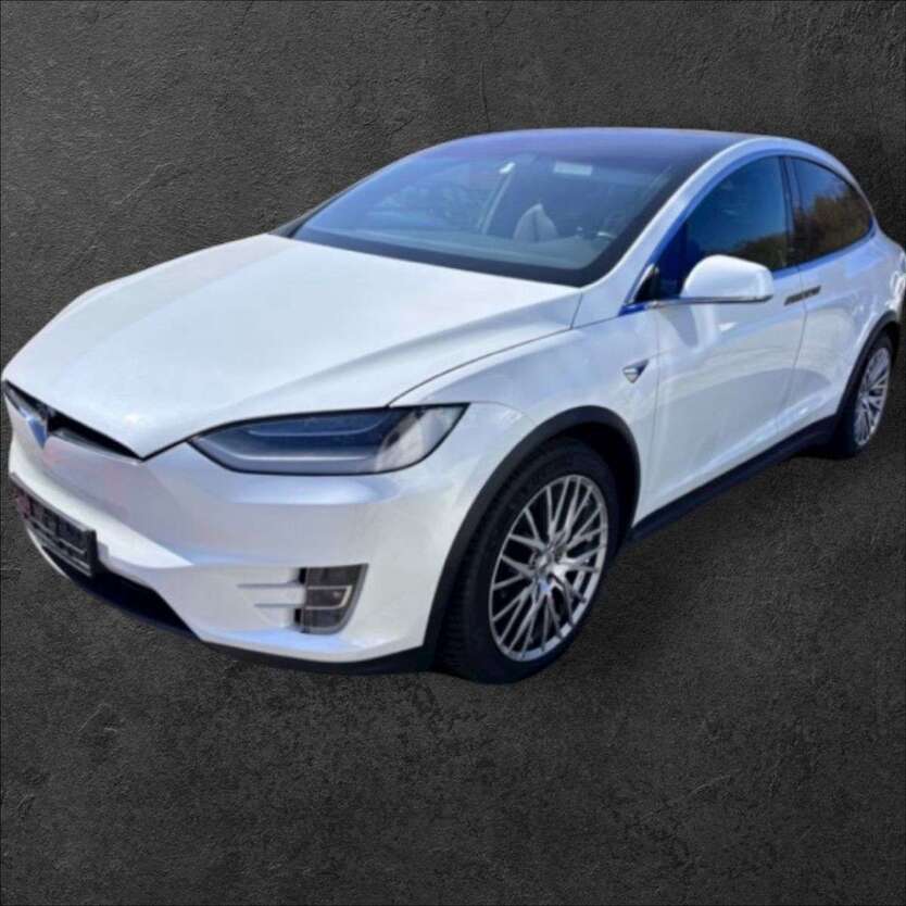 Tesla Model X 23.564 km 48.700 € Stutensee 76297