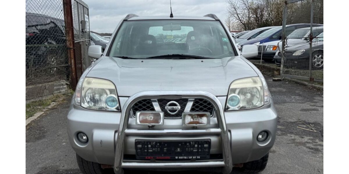 Nissan X-Trail 173.000 km 1.199 &euro; Limburg 65552