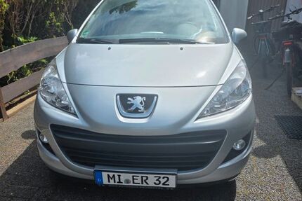 Peugeot 207 34.000 km 3.650 &euro; Petershagen 32469