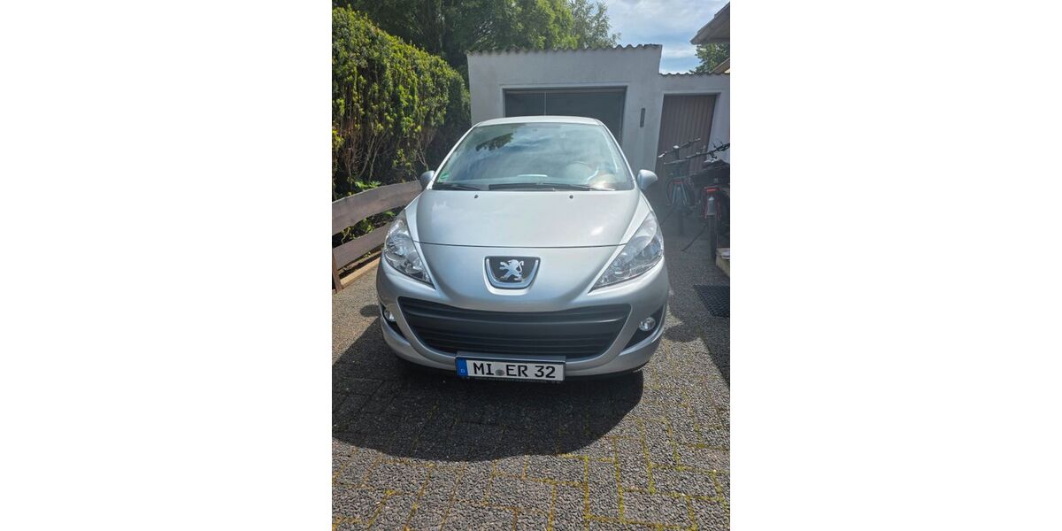 Peugeot 207 34.000 km 3.650 &euro; Petershagen 32469
