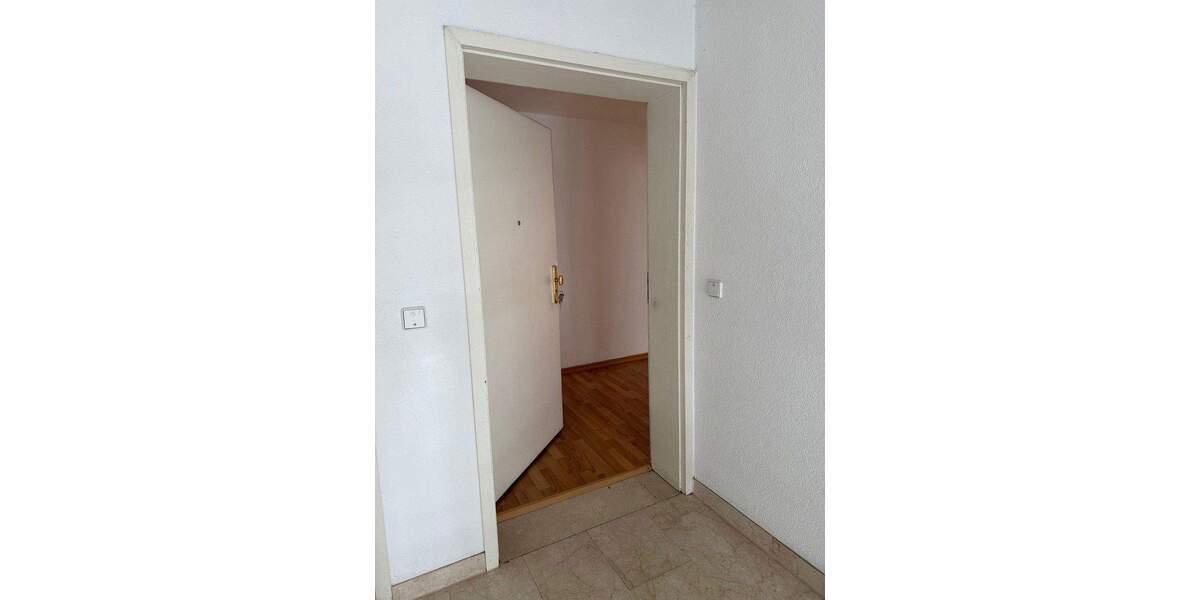 Etagenwohnung Aschersleben - 3 Zimmer, 66 m&sup2;, 430&euro; | Angebot:25611904