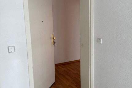 Wohnung Aschersleben - 3 Zimmer, 66 m&sup2;, 430&euro; | Angebot:25611904
