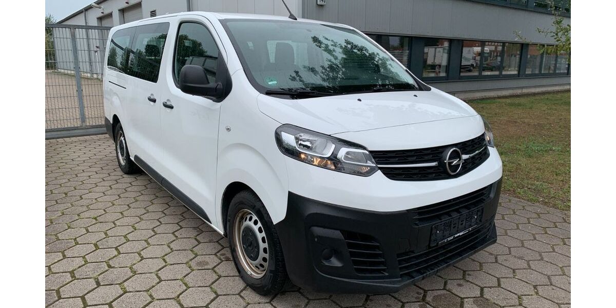Opel Vivaro 99.850 km 18.390 &euro; Hamburg 20539