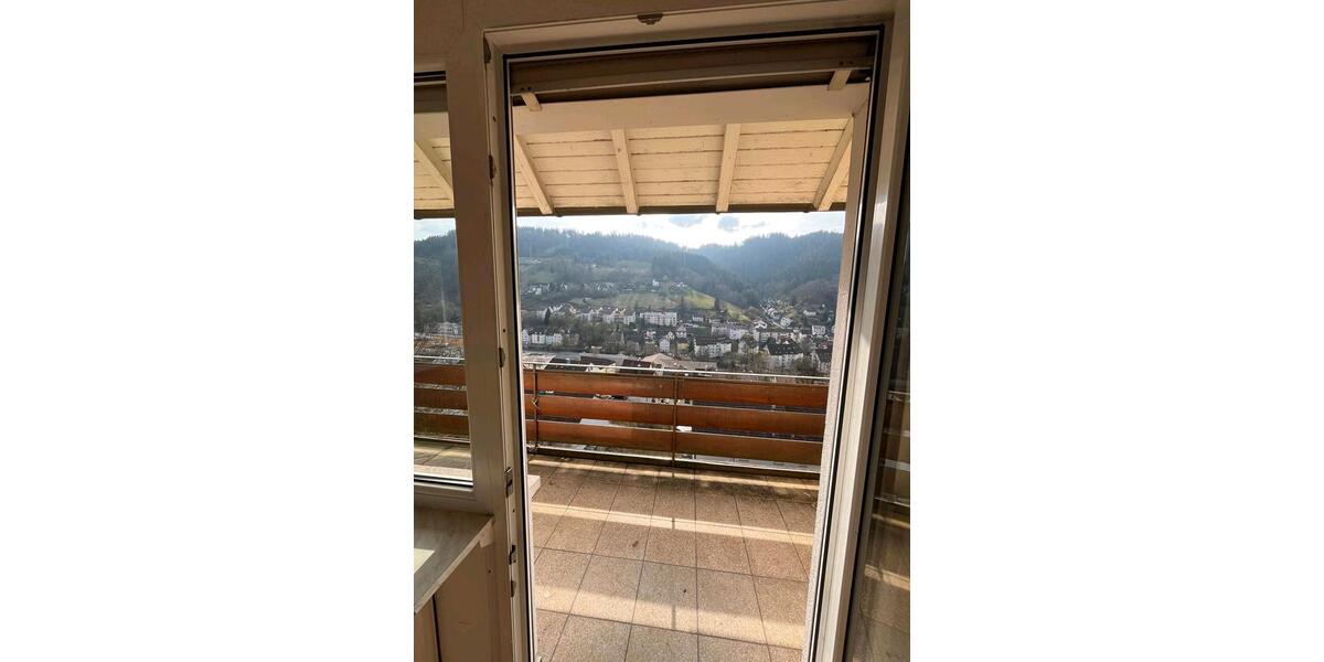 Etagenwohnung Schramberg - 5 Zimmer, 119 m&sup2;, 1.000&euro; | Angebot:25405696