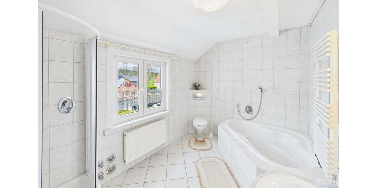 Mehrfamilienhaus, Wohnhaus Ilmenau - 6 Zimmer, 138 m&sup2;, 169.000&euro; | Angebot:26981129