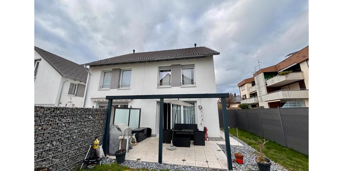 Doppelhaushälfte Villingen-Schwenningen Schwenningen - 5.5 Zimmer, 136 m&sup2;, 459.000&euro; | Angebot:26099901