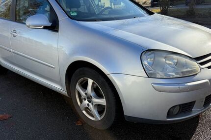 VW Golf 216.791 km 1.990 &euro; Emmering 82275