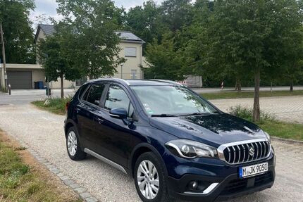 Suzuki (SX4) S-Cross 108.000 km 13.400 &euro; München 81735