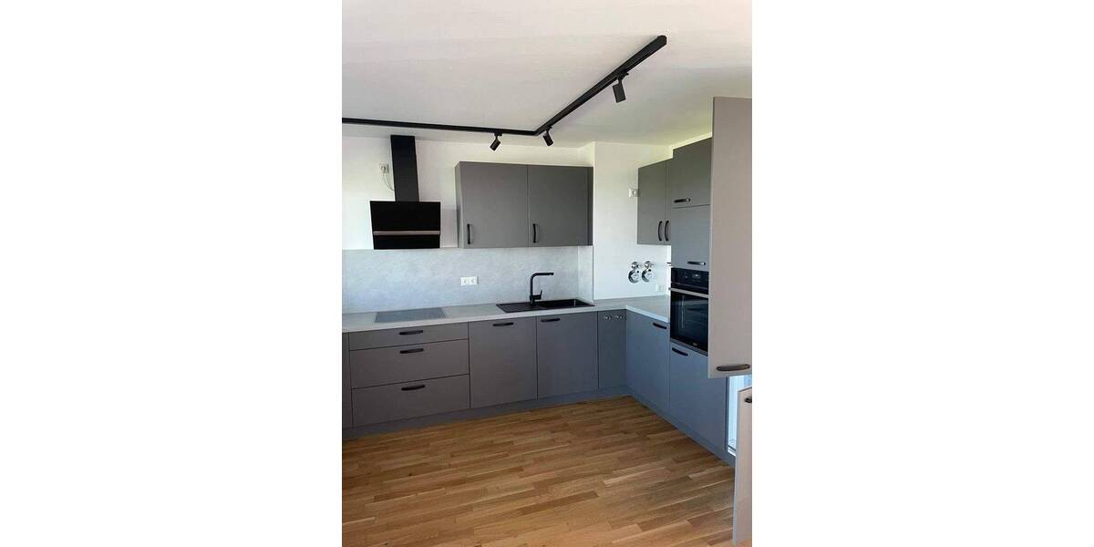Etagenwohnung Schweinfurt Musikerviertel und amerik. Siedlung - 3 Zimmer, 98 m&sup2;, 1.010&euro; | Angebot:26887118