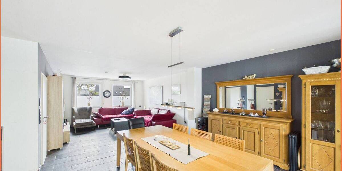 Einfamilienhaus Gangelt-Breberen Breberen - 7 Zimmer, 270 m&sup2;, 549.000&euro; | Angebot:26358393
