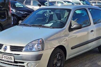 Renault Clio 114.000 km 990 &euro; Berlin 12247