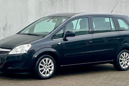 Opel Zafira 179.000 km 3.425 € Bremen 28201